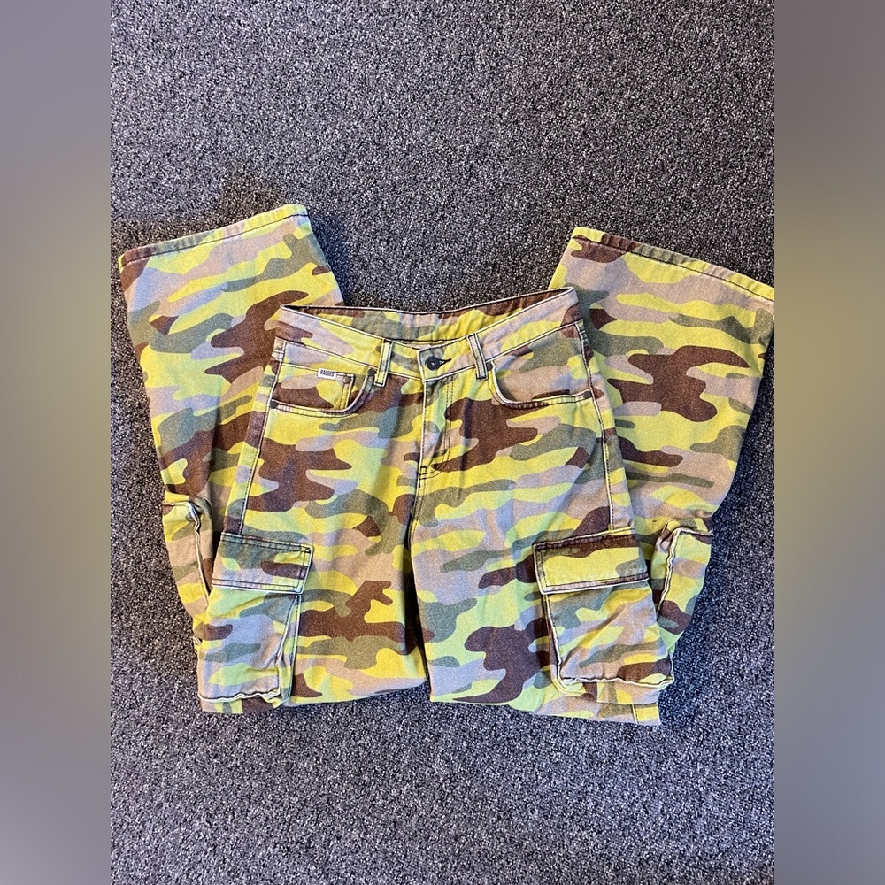 NWT Ragged Priest Camo Release Jeans - Picture 4 of 8
